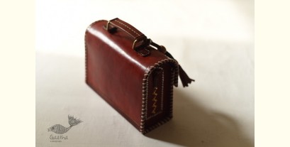 Be Nomadic ~ Kutchi Leather Sling Handbag