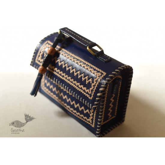 shop Kutchi Leather Sling Handbag - Blue