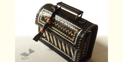 Be Nomadic ~ Kutchi Leather Sling Handbag - Black