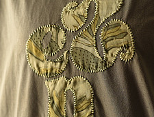 Handmade Applique Tshirt | Zen