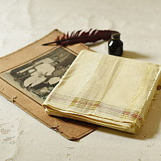 Damodar . दामोदर - Handwoven Traditional Dhoti Khes set 