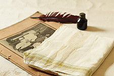 Damodar . दामोदर - Handwoven fine cotton Dhoti & Khes 