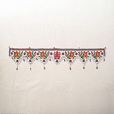 Prachin . प्राचीन  ❂ Old Wall Hanging - Ganesha & Hibiscus Flower Toran