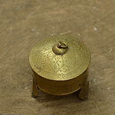 Ahar ✽ Brass ~ 4" x 4" x 4.2"  Mukhwas Box