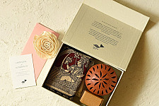 Mata ne Pachedi Gift Kit 