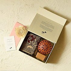 Mata ne Pachedi Gift Kit 