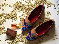 Petal & Sole| Handmade Embroidery Brown Shoe