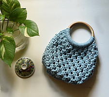 Thread Of Love | Knotted Macrame Bag With Wooden Handles 