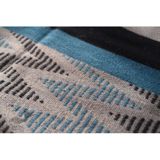 hand woven woolen durri zig zag