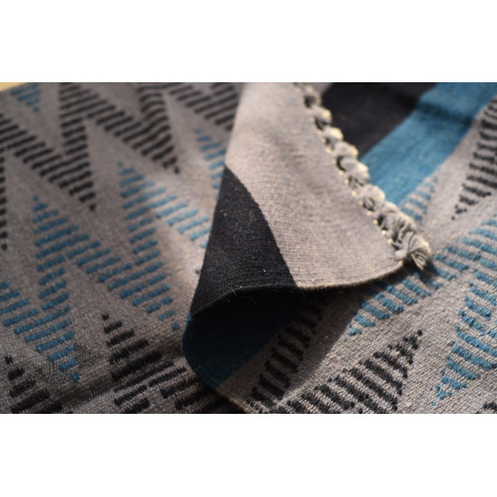 hand woven woolen durri zig zag