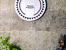 Home And Living | Handmade ~ Kutch Lippan Work / Mud Art Kalash - White