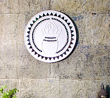 Home And Living | Handmade ~ Kutch Lippan Work / Mud Art Kalash - White