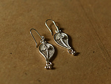 Shashi | Filigree Silver Earring - Paan Shape 