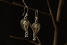 Shashi | Filigree Silver Earring - Paan Shape 