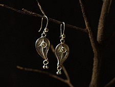 Shashi | Filigree Silver Earring - Paan Shape 