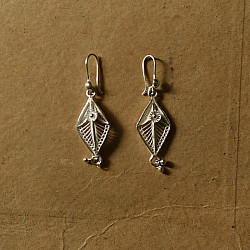 Shashi | Filigree Silver Earring ~ Dimond Shape