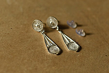 Shashi |  Handmade Filigree Silver Earring