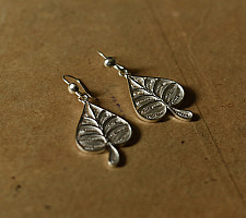 Shashi | Handcrafted Filigree Silver Earring - Paan