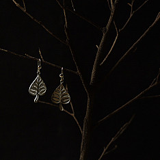 Shashi | Handcrafted Filigree Silver Earring - Paan