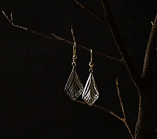 Shashi | Filigree Silver Earring - Diamond
