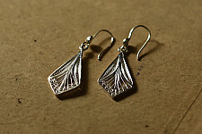 Shashi | Filigree Silver Earring - Diamond
