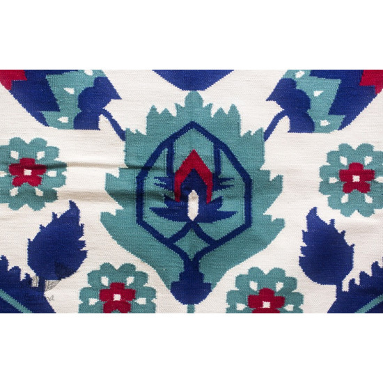 shop Iznik Handwoven Cotton Punja Dhurrie