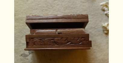 Wood Flower Carving ~ Walnut Wood Box