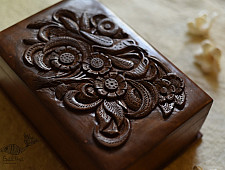 Phullai | Walnut wood box
