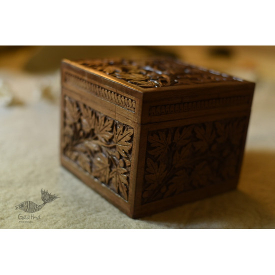 Poshbahar ~ Walnut wood box