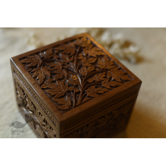 Poshbahar ~ Walnut wood box