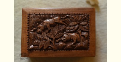 Tiger Wood Carving ~ Walnut Wood Box