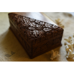 Grapes Wood Carving ~ Walnut wood box