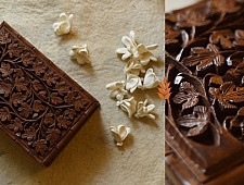 Poshmaal ~ Walnut wood carving box