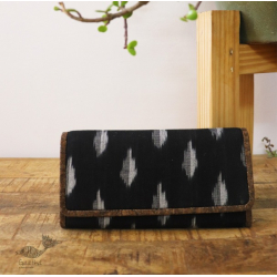 Auden ✠ Ikat Printed ✠ Ladies Purse ✠ 6