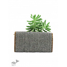 Auden ♦ Wool & Vegan Leather Purse { 16 }