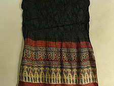 Ada . अदा | Ajrakh Bandhani Tussar Silk Stole - Black