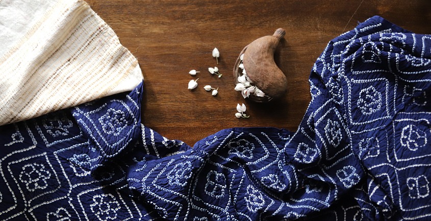 Ada . अदा | Hand loom Cotton . Tussar | Bandhni Stole - 4