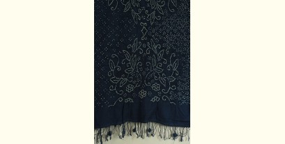Lahza . लहज़ा | Natural Color - Mul Handloom Cotton - Bandhani Stole - Indigo