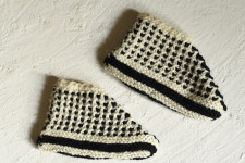 Igloo ~ Hand Knitted - Woolen Socks With Hair Band - Off White