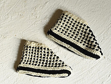 Igloo ~ Hand Knitted - Woolen Socks With Hair Band - Off White