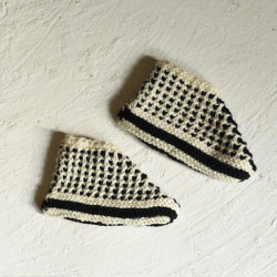 Igloo ~ Hand Knitted - Woolen Socks With Hair Band - Off White