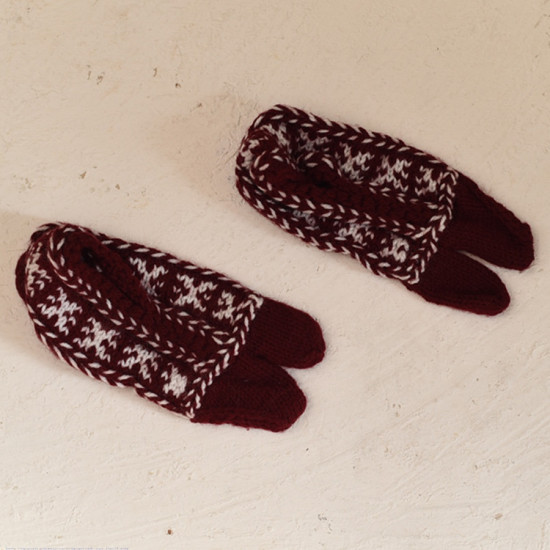 shop Hand Knitted - Woolen Maroon Socks With Hair Band - For Girls