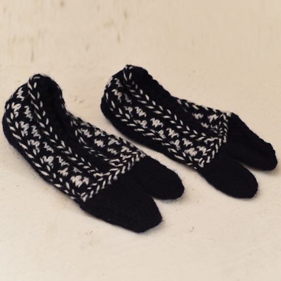 shop Hand Knitted - Woolen Socks With Hair Band - For Girls