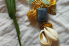Power Goddess | Bead & Gemstone Bracelet - Light Green