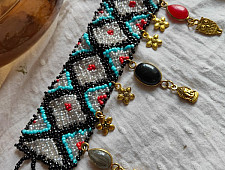 Power Goddess | Bead & Gemstone Bracelet - Black