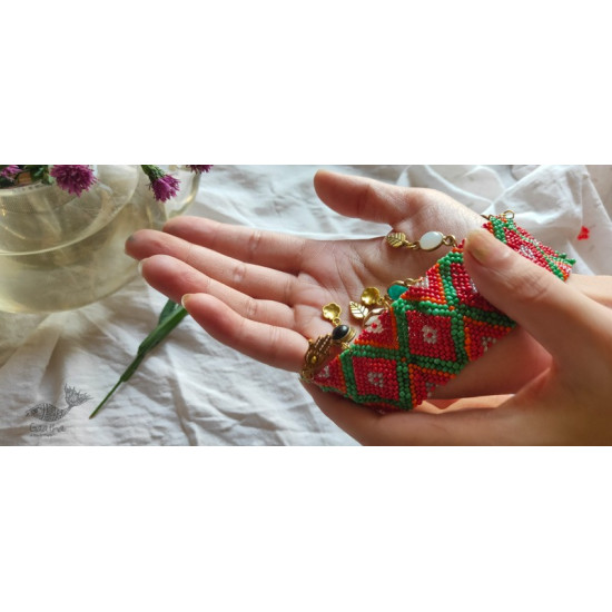 shop handmade Designer Bead & Gemstone Bracelet - Red & Green