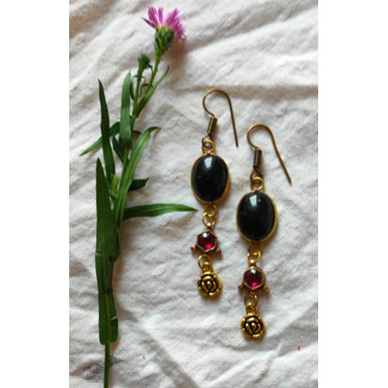 shop handmade Designer stone earring