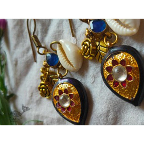 shop handmade Meenakari Earring with Stone