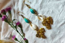 Power Goddess | Turquoise Gem Stone & Kauri Earring