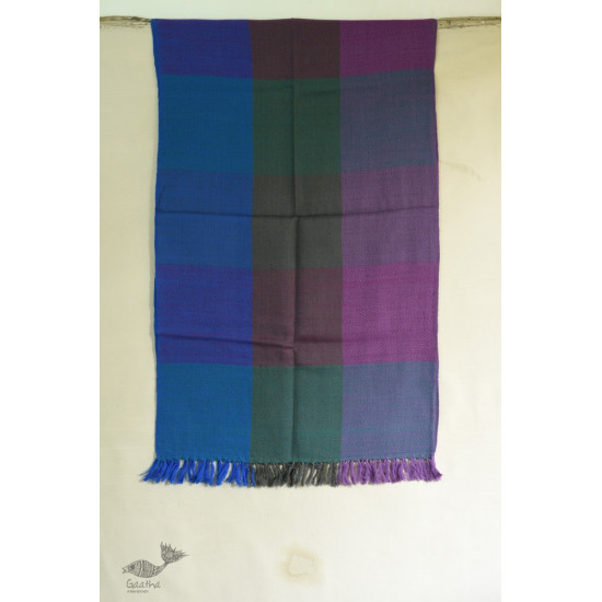 shop handloom woolen stole